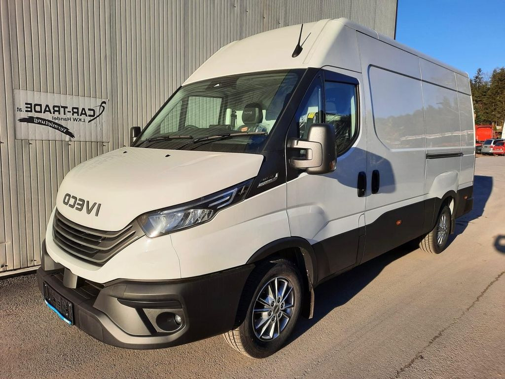 Iveco Daily 35S14 8g HiMatic L3H2 Mod.25 Iveco Daily 35S14 8g HiMatic L3H2 Mod.25 - Furgon: 1 kép. Iveco Daily 35S14 8g HiMatic L3H2 Mod.25 Iveco Daily 35S14 8g HiMatic L3H2 Mod.25 - Furgon: 1 kép.