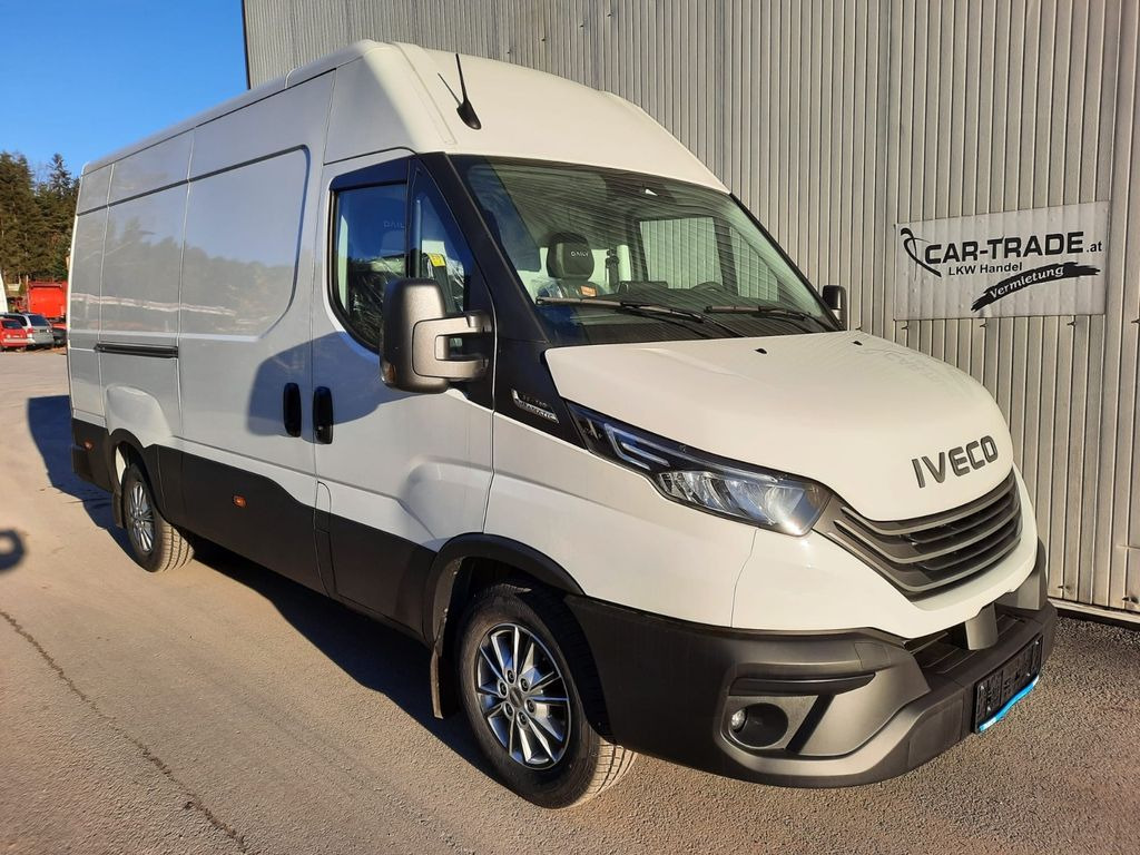 Iveco Daily 35S14 8g HiMatic L3H2 Mod.25 Iveco Daily 35S14 8g HiMatic L3H2 Mod.25 - Furgon: 2 kép. Iveco Daily 35S14 8g HiMatic L3H2 Mod.25 Iveco Daily 35S14 8g HiMatic L3H2 Mod.25 - Furgon: 2 kép.