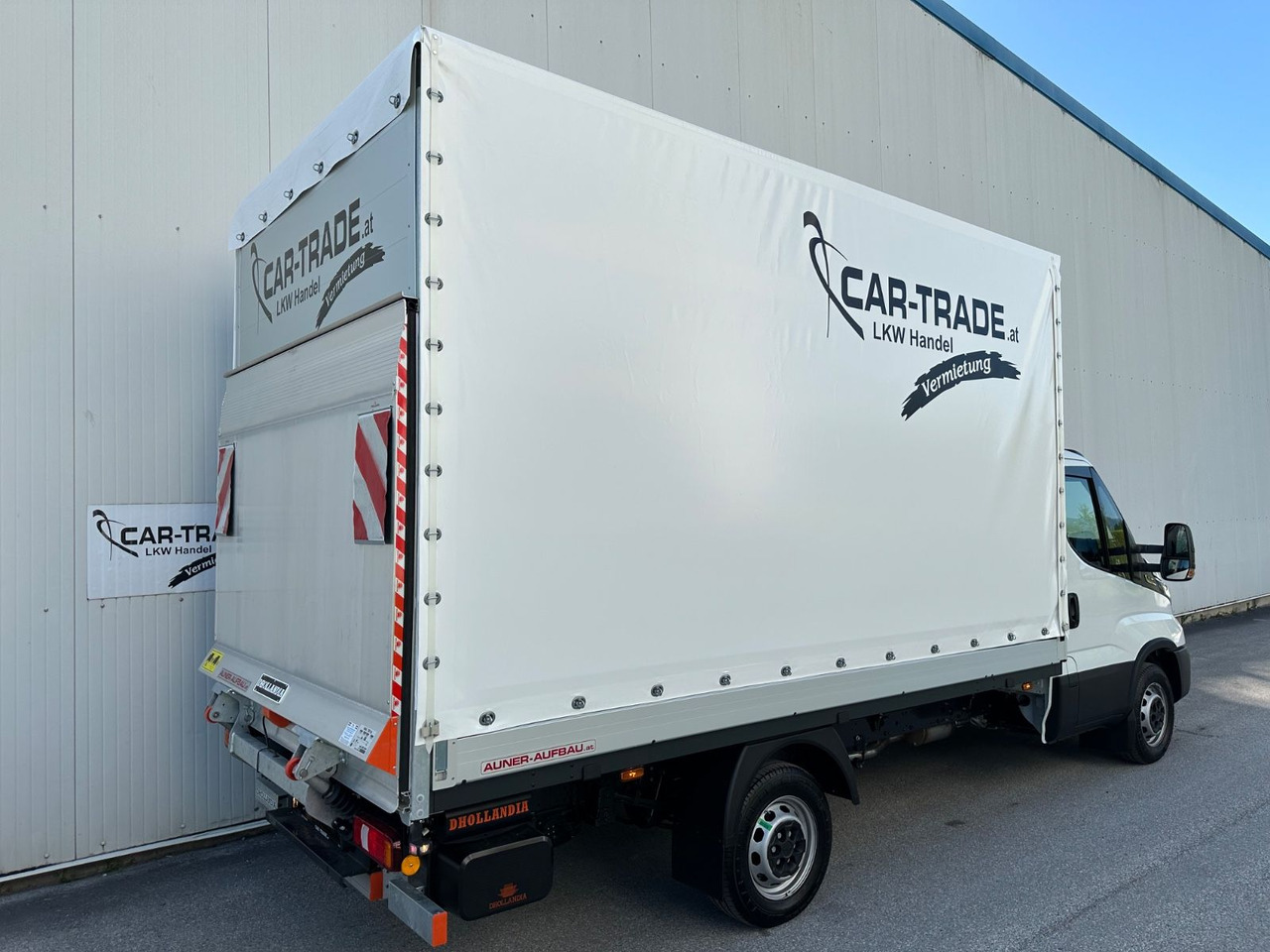 Iveco Daily 35S16 3,0HPI 8g HiMatic LBW Mod 2025 Iveco Daily 35S16 3,0HPI 8g HiMatic LBW Mod 2025 - Ponyvás kisteherautó: 4 kép. Iveco Daily 35S16 3,0HPI 8g HiMatic LBW Mod 2025 Iveco Daily 35S16 3,0HPI 8g HiMatic LBW Mod 2025 - Ponyvás kisteherautó: 4 kép.