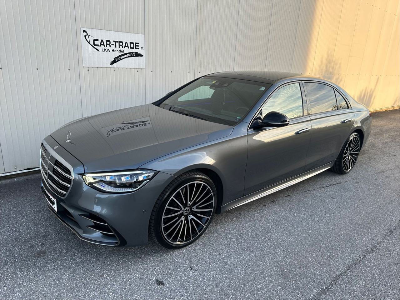 Mercedes-Benz S 400 d 4MATIC L Burmester 4D Chauffeur Packet - Szedán: 2 kép. Mercedes-Benz S 400 d 4MATIC L Burmester 4D Chauffeur Packet - Szedán: 2 kép.