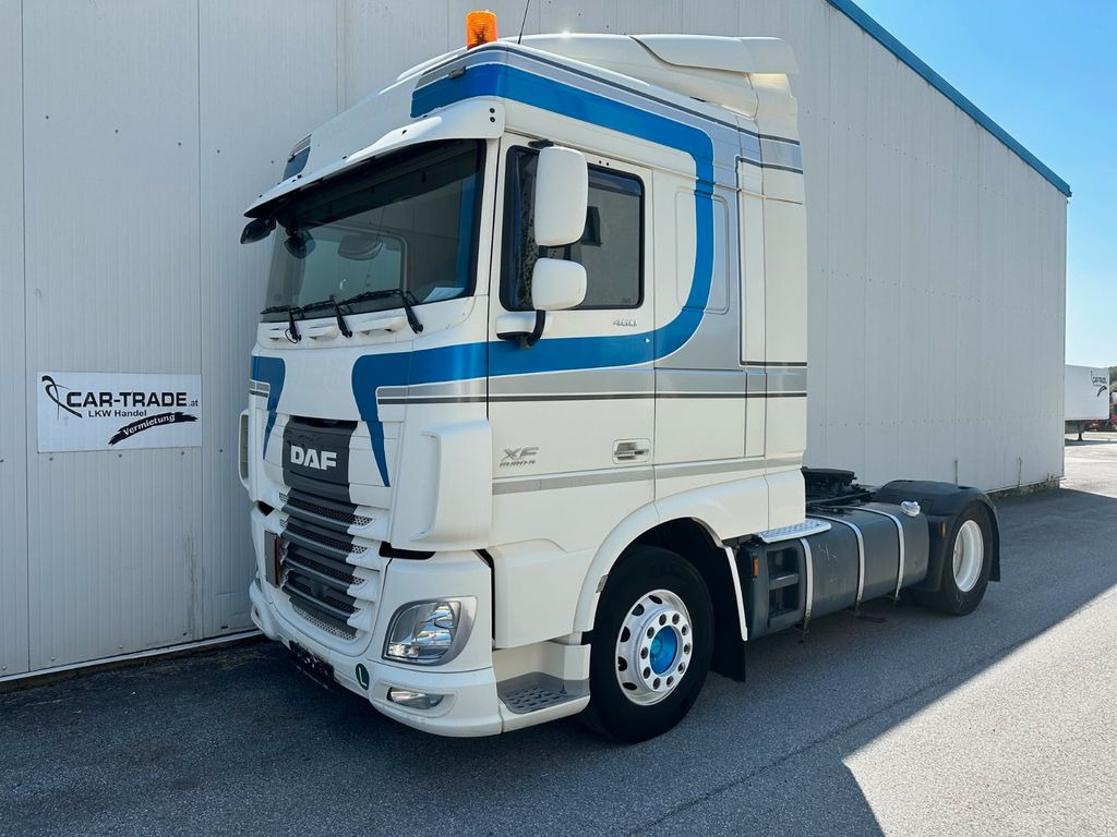 DAF XF 460 Manual Retarder ACC - Nyergesvontató: 1 kép. DAF XF 460 Manual Retarder ACC - Nyergesvontató: 1 kép.