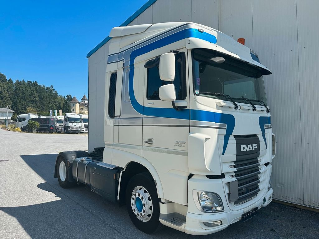 DAF XF 460 Manual Retarder ACC DAF XF 460 Manual Retarder ACC - Nyergesvontató: 2 kép. DAF XF 460 Manual Retarder ACC DAF XF 460 Manual Retarder ACC - Nyergesvontató: 2 kép.