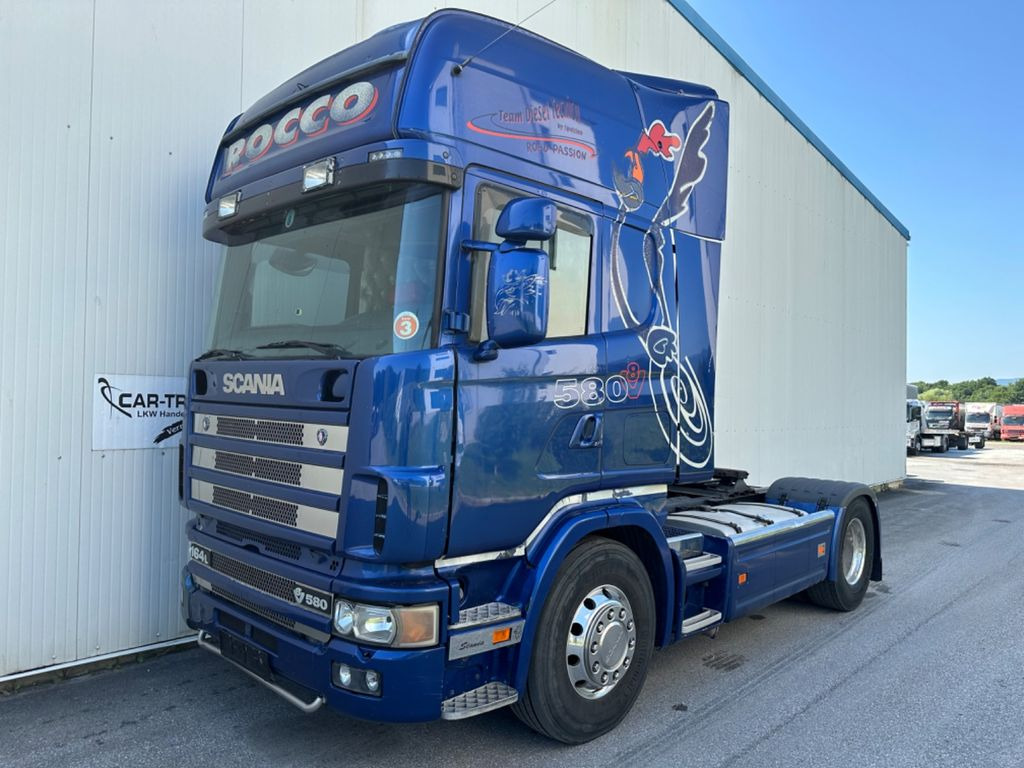 Scania 164 580 Topline Retarder Scania 164 580 Topline Retarder - Nyergesvontató: 1 kép. Scania 164 580 Topline Retarder Scania 164 580 Topline Retarder - Nyergesvontató: 1 kép.