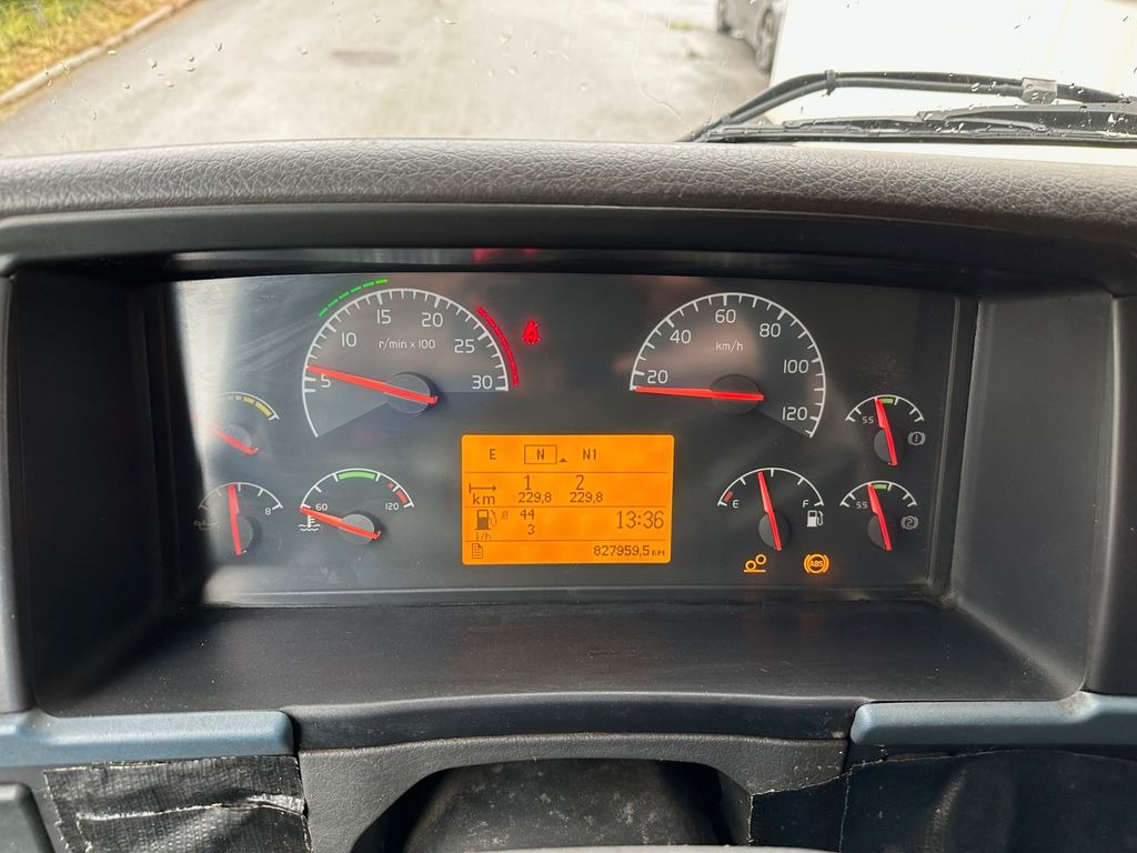 Hűtős teherautó Volvo FM 440  VEB+ Analog  Supra 850: 6 kép.