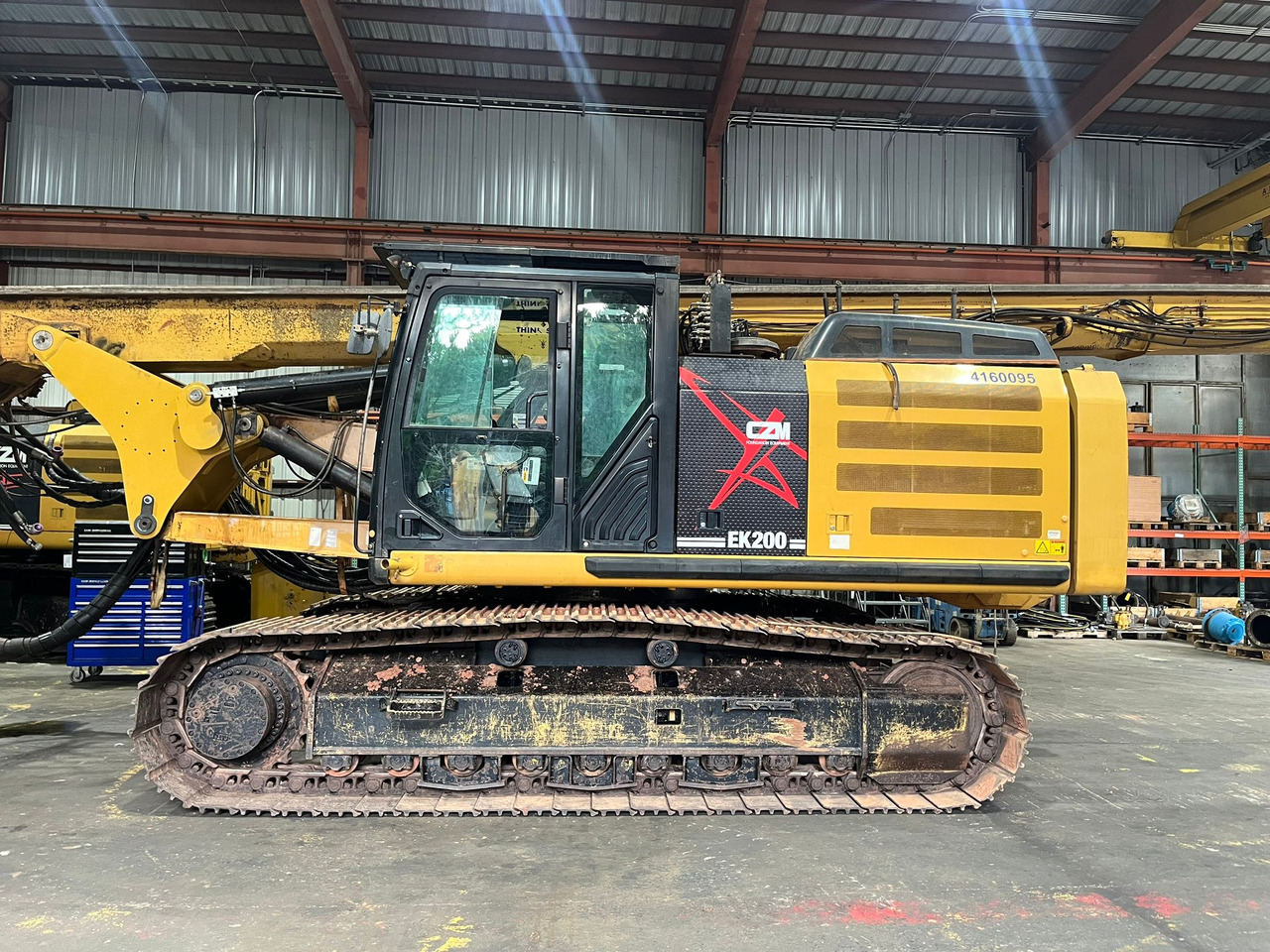 CZM EK200 - Fúrógép: 1 kép. CZM EK200 - Fúrógép: 1 kép.