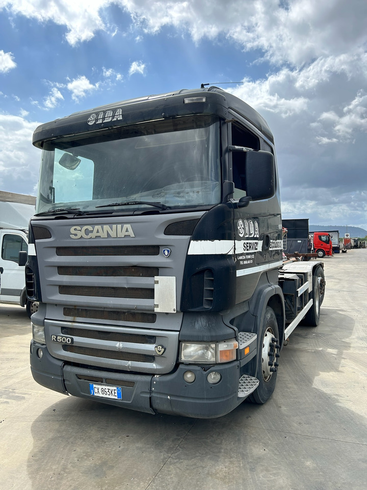 SCANIA R 500 LB6X24MNA Gancio Scarrabile - Horgos rakodó teherautó: 3 kép. SCANIA R 500 LB6X24MNA Gancio Scarrabile - Horgos rakodó teherautó: 3 kép.