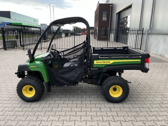 John Deere Gator HPX815E - ATV/ Quad: 4 kép. John Deere Gator HPX815E - ATV/ Quad: 4 kép.