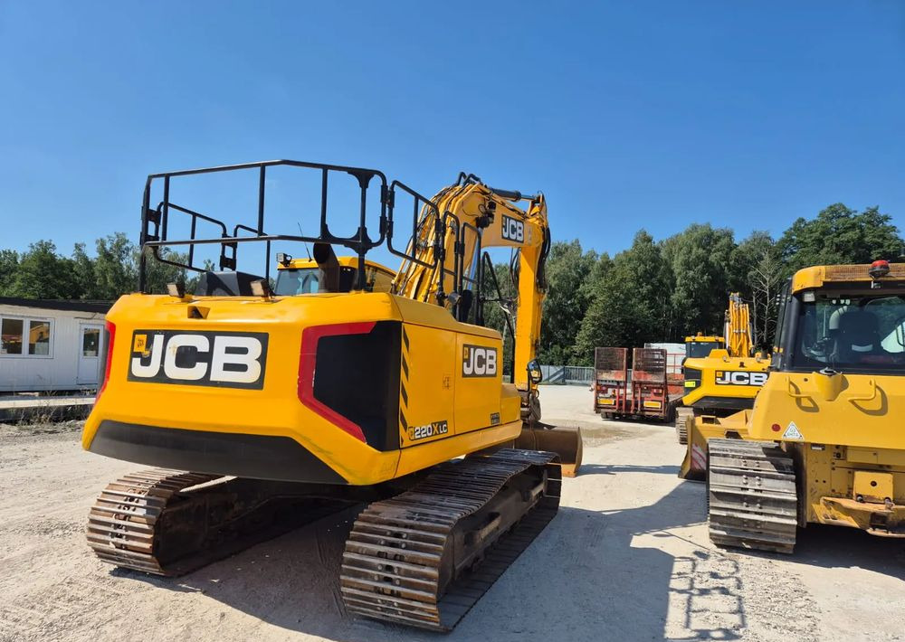 JCB 220xlc - Lánctalpas kotró: 4 kép. JCB 220xlc - Lánctalpas kotró: 4 kép.