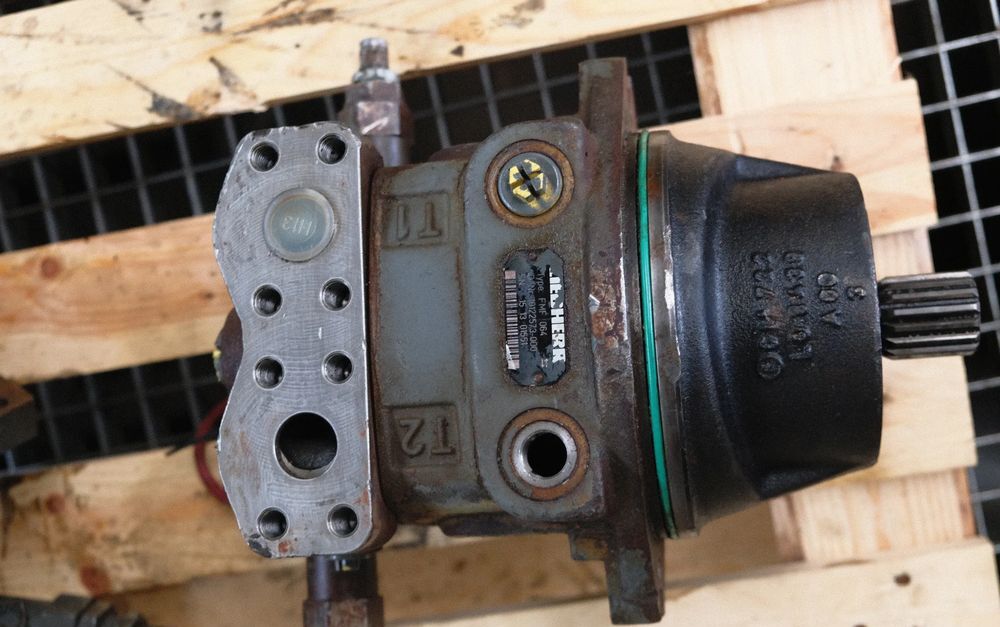 Silnik hydrauliczny obrotu liebherr FMF 064 do R906,R916,R924 R926 R950 P926P924 - Hidraulika: 1 kép. Silnik hydrauliczny obrotu liebherr FMF 064 do R906,R916,R924 R926 R950 P926P924 - Hidraulika: 1 kép.