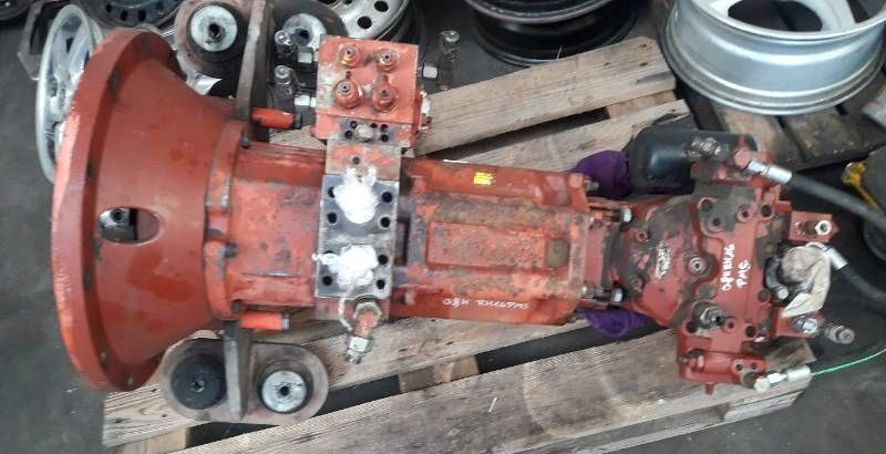 Pompa hydrauliczna 2135484 - Hidraulikus szivattyú - Építőipari gépek: 1 kép. Pompa hydrauliczna 2135484 - Hidraulikus szivattyú - Építőipari gépek: 1 kép.