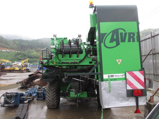 AVR SPIRIT6100 - Burgonyakombájn: 3 kép. AVR SPIRIT6100 - Burgonyakombájn: 3 kép.