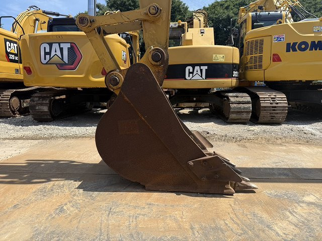Lánctalpas kotró CAT 320GC-07B: 11 kép. Lánctalpas kotró CAT 320GC-07B: 11 kép.
