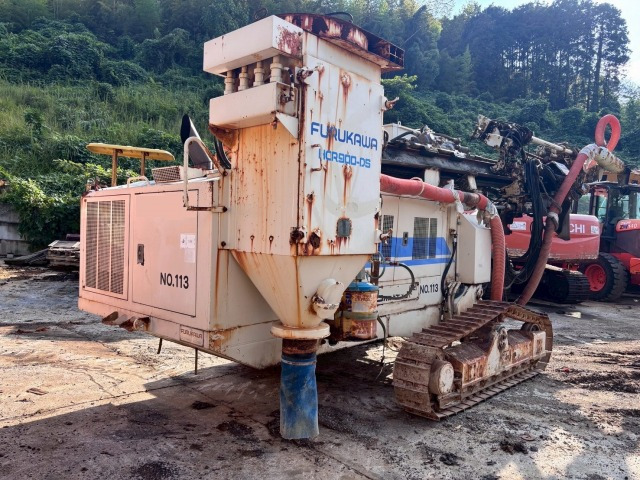 FURUKAWA HCR900-DS - Fúrógép: 5 kép. FURUKAWA HCR900-DS - Fúrógép: 5 kép.