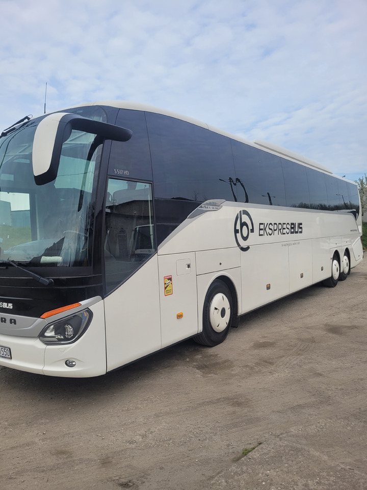 SETRA 517 HD - Távolsági busz: 3 kép. SETRA 517 HD - Távolsági busz: 3 kép.