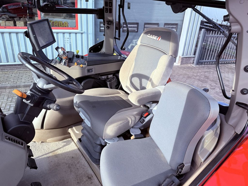 Case PUMA 240 CVX STAGE V GPS RTK - Traktor: 4 kép. Case PUMA 240 CVX STAGE V GPS RTK - Traktor: 4 kép.