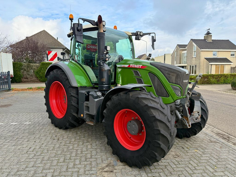 Fendt 722 GEN6 - Traktor: 4 kép. Fendt 722 GEN6 - Traktor: 4 kép.