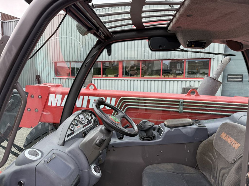 Manitou MLT634-120 LSU - Teleszkópos rakodó: 5 kép. Manitou MLT634-120 LSU - Teleszkópos rakodó: 5 kép.