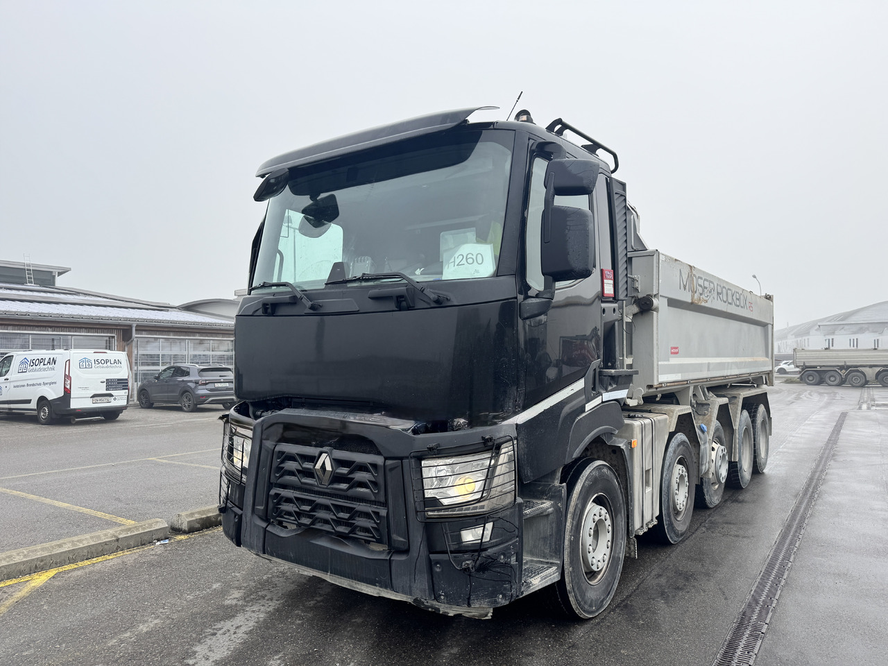 RENAULT C520 10x4 Moser - Billenőplatós teherautó: 1 kép. RENAULT C520 10x4 Moser - Billenőplatós teherautó: 1 kép.