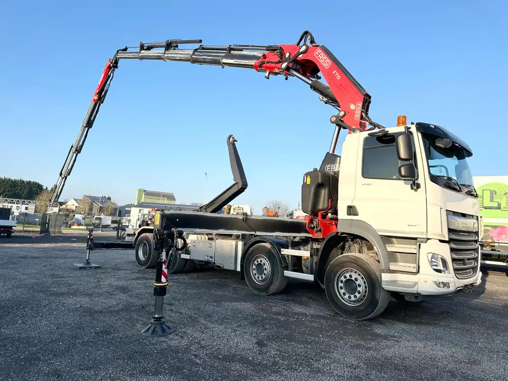DAF CF 480 FAD *71 TM CRANE*175 working hours*Fly-Jib*Hook lift TAM - Horgos rakodó teherautó, Darus autó: 2 kép. DAF CF 480 FAD *71 TM CRANE*175 working hours*Fly-Jib*Hook lift TAM - Horgos rakodó teherautó, Darus autó: 2 kép.