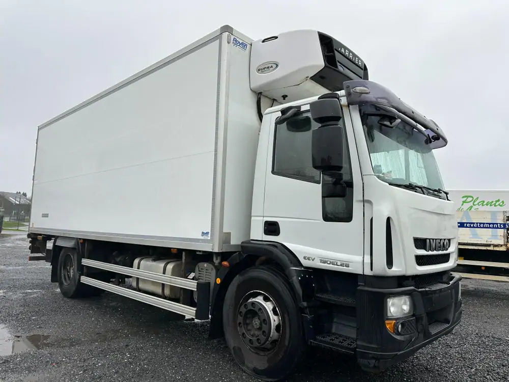 Iveco ML190E28 - Hűtős teherautó: 2 kép. Iveco ML190E28 - Hűtős teherautó: 2 kép.