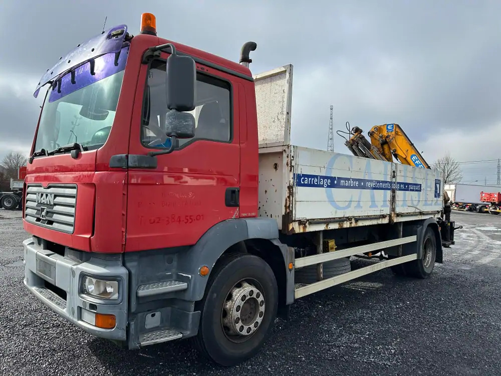 MAN TGM 18.280 *202000 km*Grue EFFER type 120 3 S*PREMIER PROPRIO - Darus autó, Platós teherautó: 1 kép. MAN TGM 18.280 *202000 km*Grue EFFER type 120 3 S*PREMIER PROPRIO - Darus autó, Platós teherautó: 1 kép.