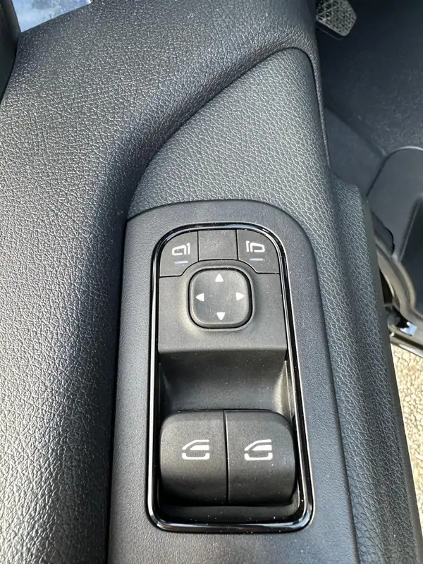 Mercedes-Benz Sprinter 317 CDI * BRAND NEW*CREW CAB 7 SEATS lízing Mercedes-Benz Sprinter 317 CDI * BRAND NEW*CREW CAB 7 SEATS: 8 kép.