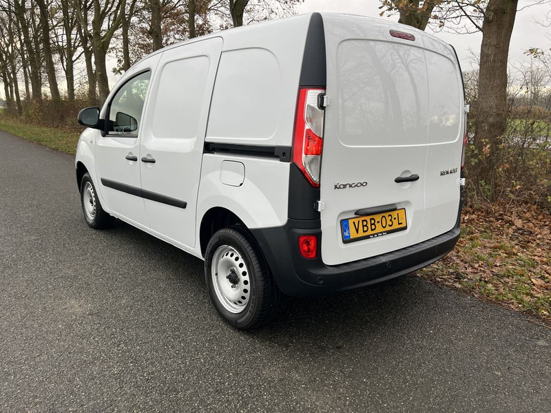 Renault Kangoo 1.5 dCi 90pk E6 Comfort BPM Vrij! Lease €129 p/m, Airco, PDC, 2x Schuifdeur Volledig onderhoudshistorie aanwezig - Kis furgon: 3 kép. Renault Kangoo 1.5 dCi 90pk E6 Comfort BPM Vrij! Lease €129 p/m, Airco, PDC, 2x Schuifdeur Volledig onderhoudshistorie aanwezig - Kis furgon: 3 kép.