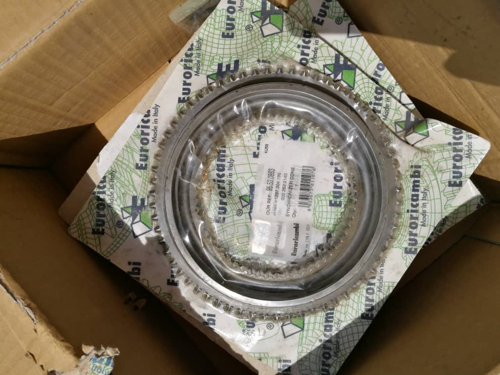 Új Sebességváltó és alkatrészek Euroricambi synchronizerkit ZF 112,130,160,190: 6 kép. Új Sebességváltó és alkatrészek Euroricambi synchronizerkit ZF 112,130,160,190: 6 kép.