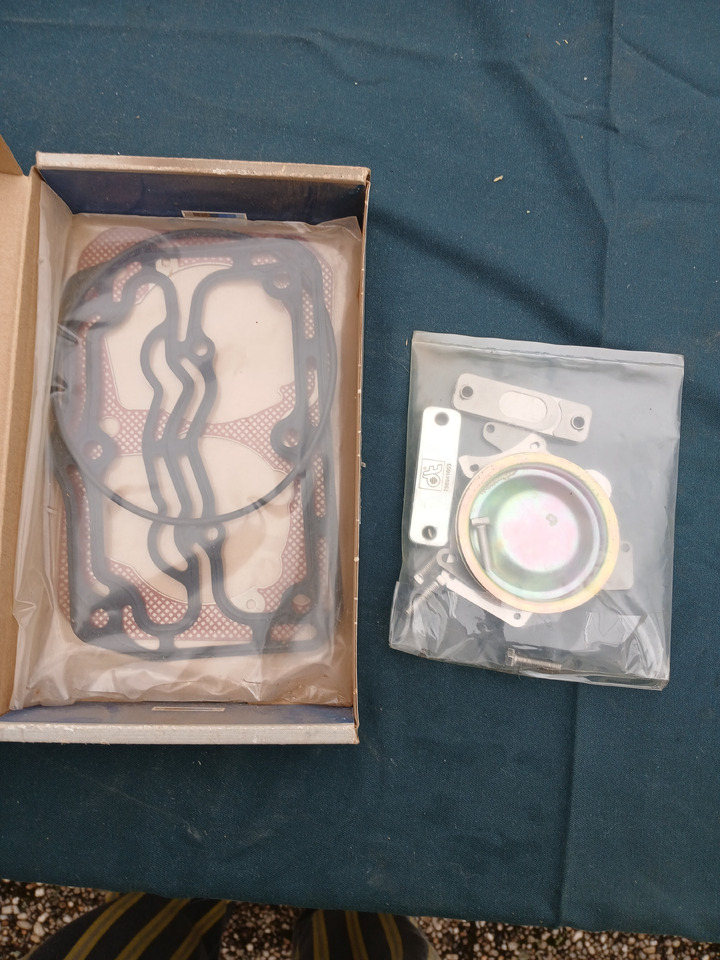 Repkit DT 594218 For Daf - Kompresszor, sűrített levegő rendszer: 1 kép. Repkit DT 594218 For Daf - Kompresszor, sűrített levegő rendszer: 1 kép.