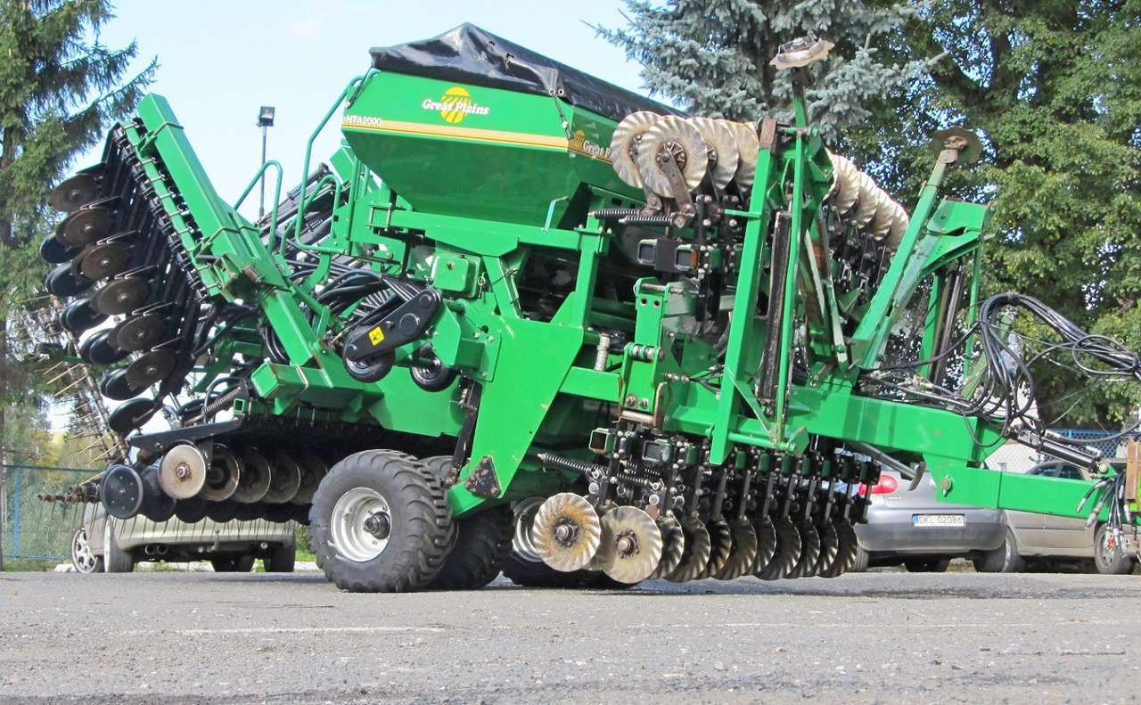 GREAT PLAINS NTA 2000 - 2008 ROK - Szemenkénti vetőgép: 1 kép. GREAT PLAINS NTA 2000 - 2008 ROK - Szemenkénti vetőgép: 1 kép.