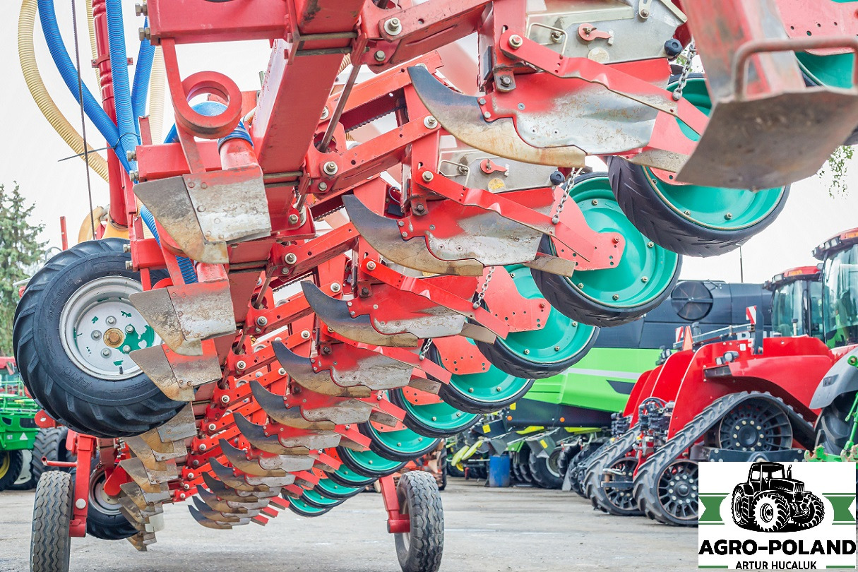 KVERNELAND OPTIMA - 12 X 75 + ZBIORNIK NA NAWÓZ - Precíziós vetőgép: 5 kép. KVERNELAND OPTIMA - 12 X 75 + ZBIORNIK NA NAWÓZ - Precíziós vetőgép: 5 kép.