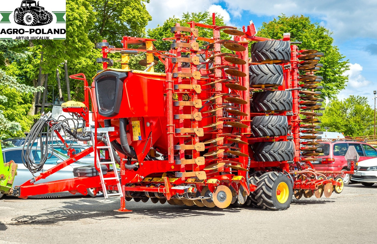 VADERSTAD SPIRIT ST 800 S - 8 M - 2018 ROK - Kombinált vetőgép: 2 kép. VADERSTAD SPIRIT ST 800 S - 8 M - 2018 ROK - Kombinált vetőgép: 2 kép.