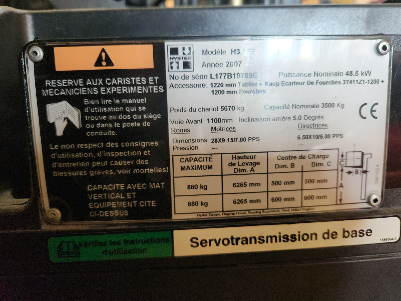 HYSTER H3.5FT - Dízel targonca: 2 kép. HYSTER H3.5FT - Dízel targonca: 2 kép.