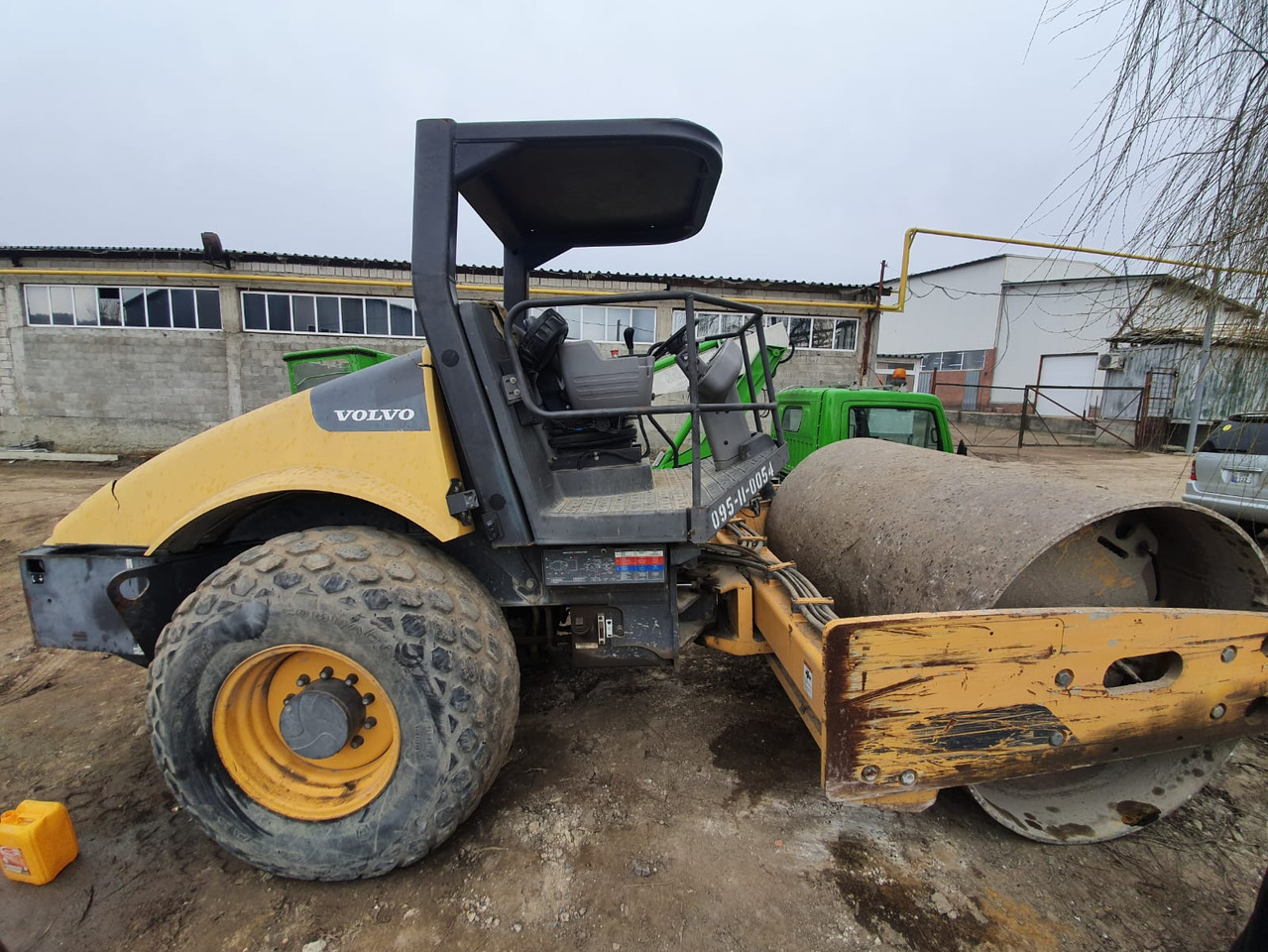 VOLVO SD100D - Henger: 1 kép. VOLVO SD100D - Henger: 1 kép.