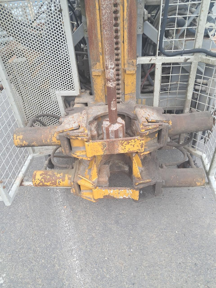 Somac/Sedidrill S200 - Fúrógép: 4 kép. Somac/Sedidrill S200 - Fúrógép: 4 kép.