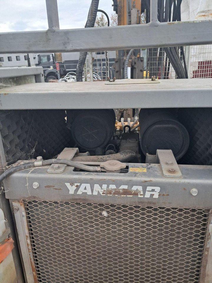 Somac/Sedidrill S200 - Fúrógép: 5 kép. Somac/Sedidrill S200 - Fúrógép: 5 kép.