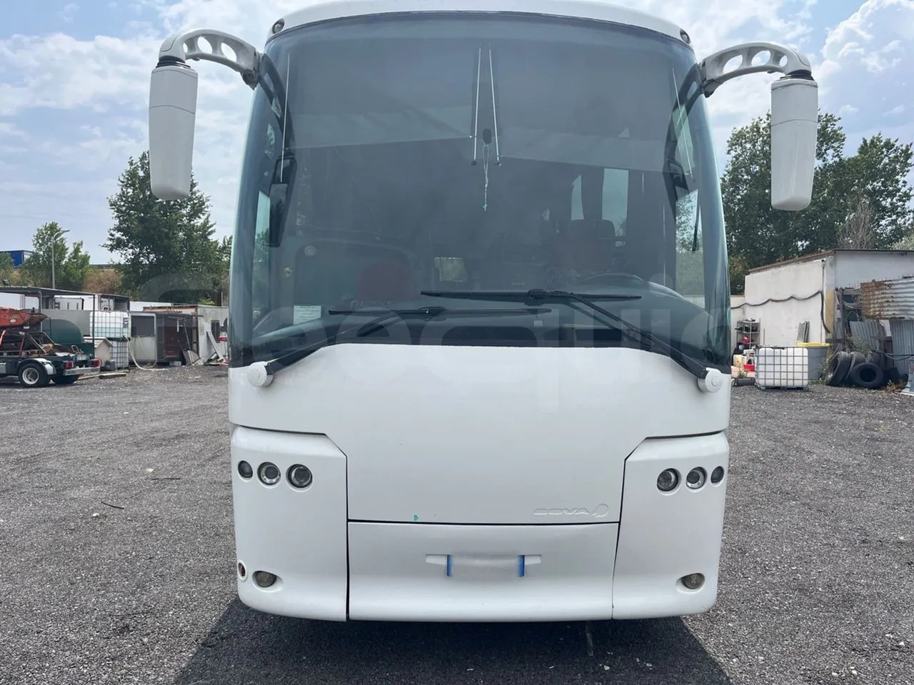 Bova B V Magiq - Távolsági busz: 2 kép. Bova B V Magiq - Távolsági busz: 2 kép.