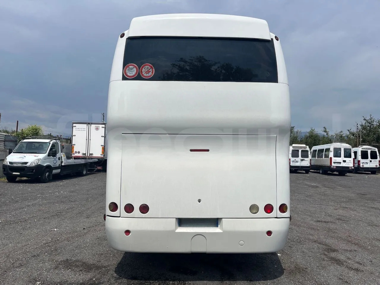 Bova B V Magiq - Távolsági busz: 5 kép. Bova B V Magiq - Távolsági busz: 5 kép.