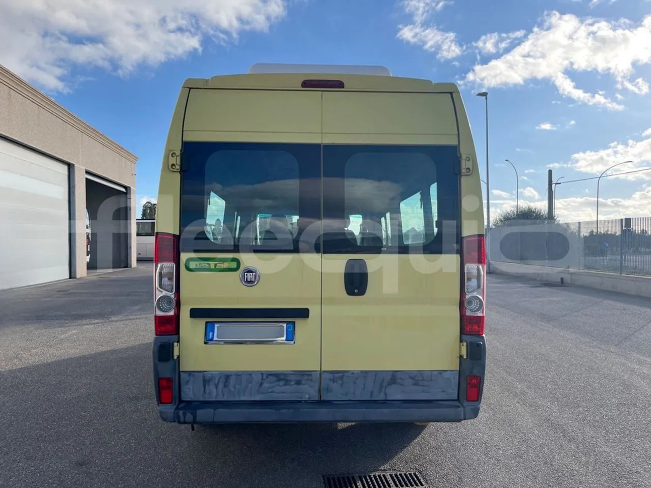 Fiat Ducato - Minibusz, Kisbusz: 5 kép. Fiat Ducato - Minibusz, Kisbusz: 5 kép.