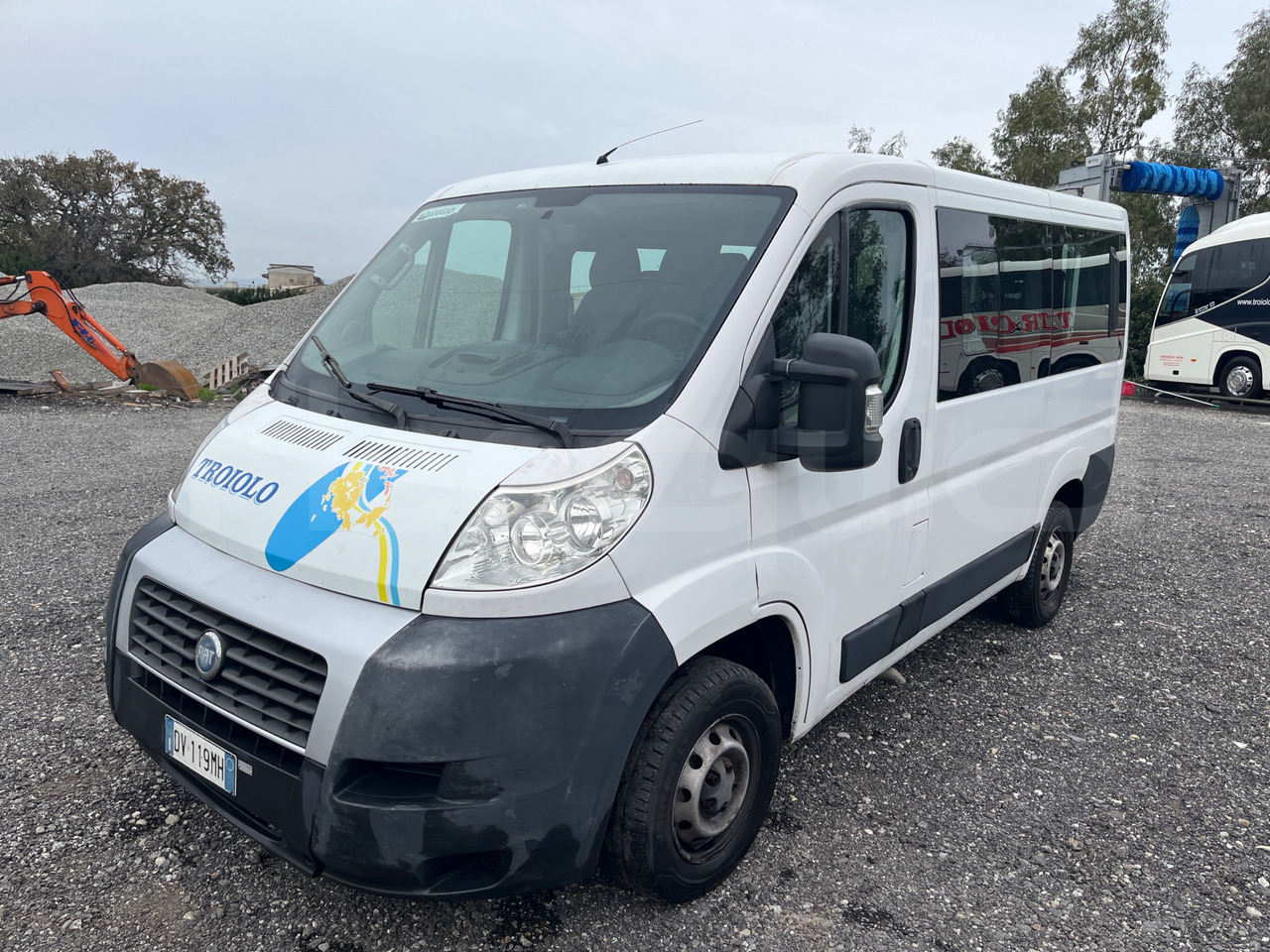 Fiat Ducato - Helyközi busz: 4 kép. Fiat Ducato - Helyközi busz: 4 kép.