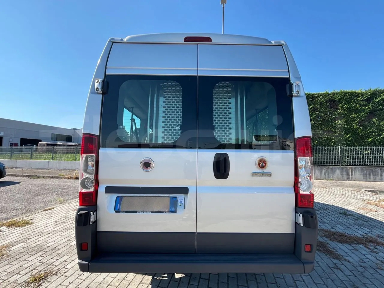 Fiat Ducato - Minibusz, Kisbusz: 5 kép. Fiat Ducato - Minibusz, Kisbusz: 5 kép.