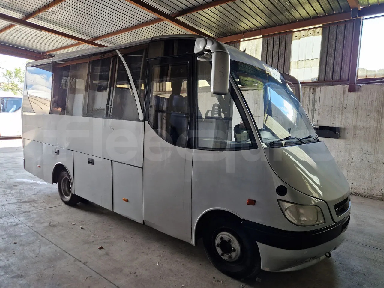 Iveco 65C15/70 - Távolsági busz: 4 kép. Iveco 65C15/70 - Távolsági busz: 4 kép.