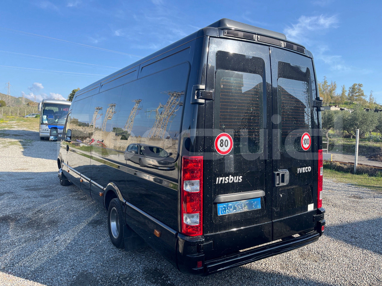 Minibusz, Kisbusz Iveco A50: 7 kép.