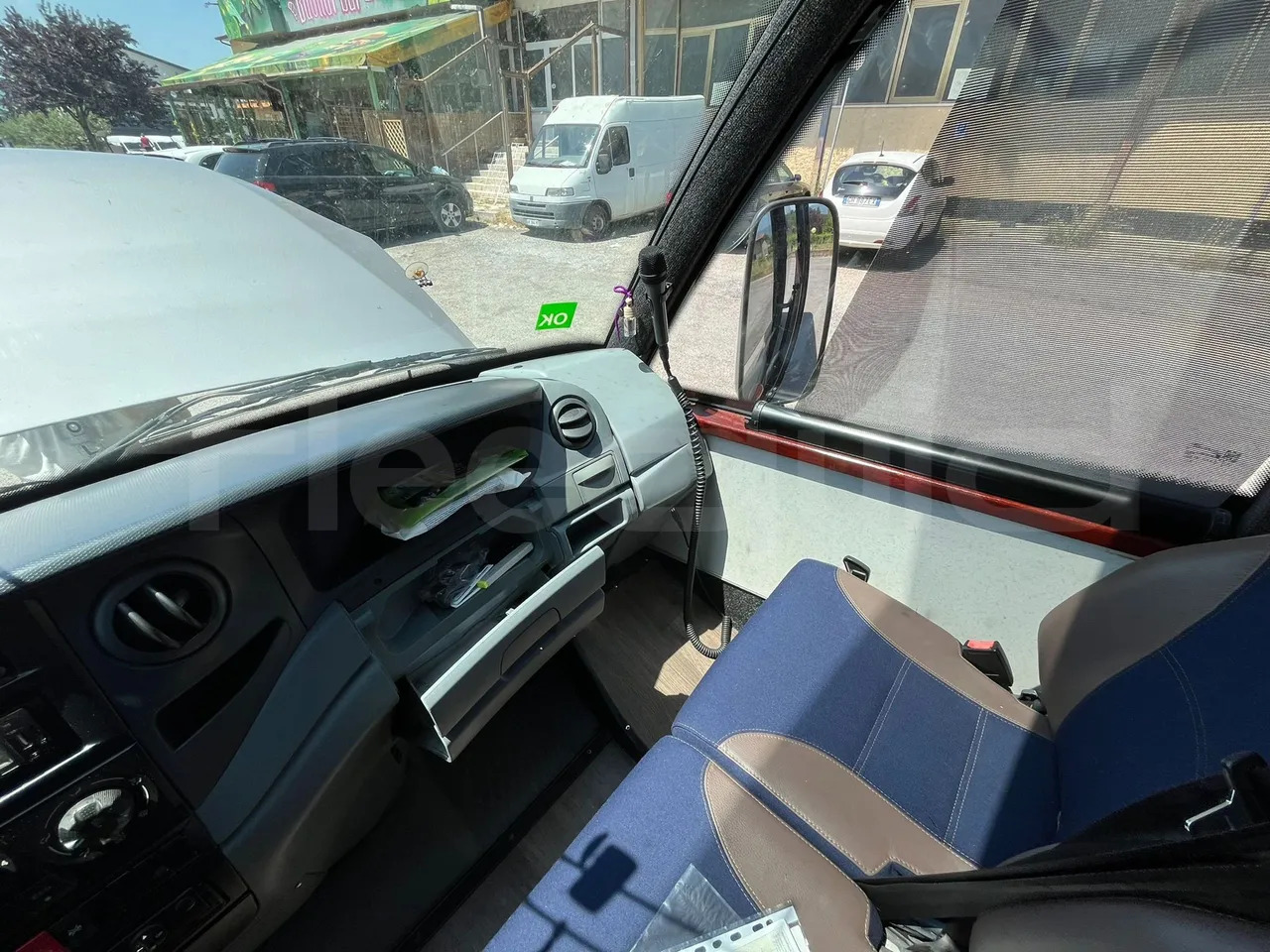 Iveco A65C/E4/27 - Minibusz, Kisbusz: 3 kép. Iveco A65C/E4/27 - Minibusz, Kisbusz: 3 kép.