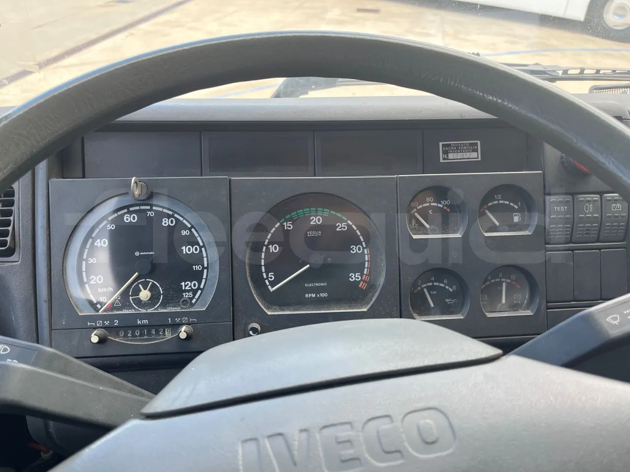 Iveco Cacciamali - Távolsági busz: 3 kép. Iveco Cacciamali - Távolsági busz: 3 kép.