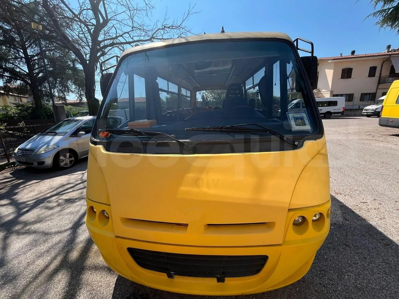 Iveco Cacciamali - Iskolabusz: 2 kép. Iveco Cacciamali - Iskolabusz: 2 kép.