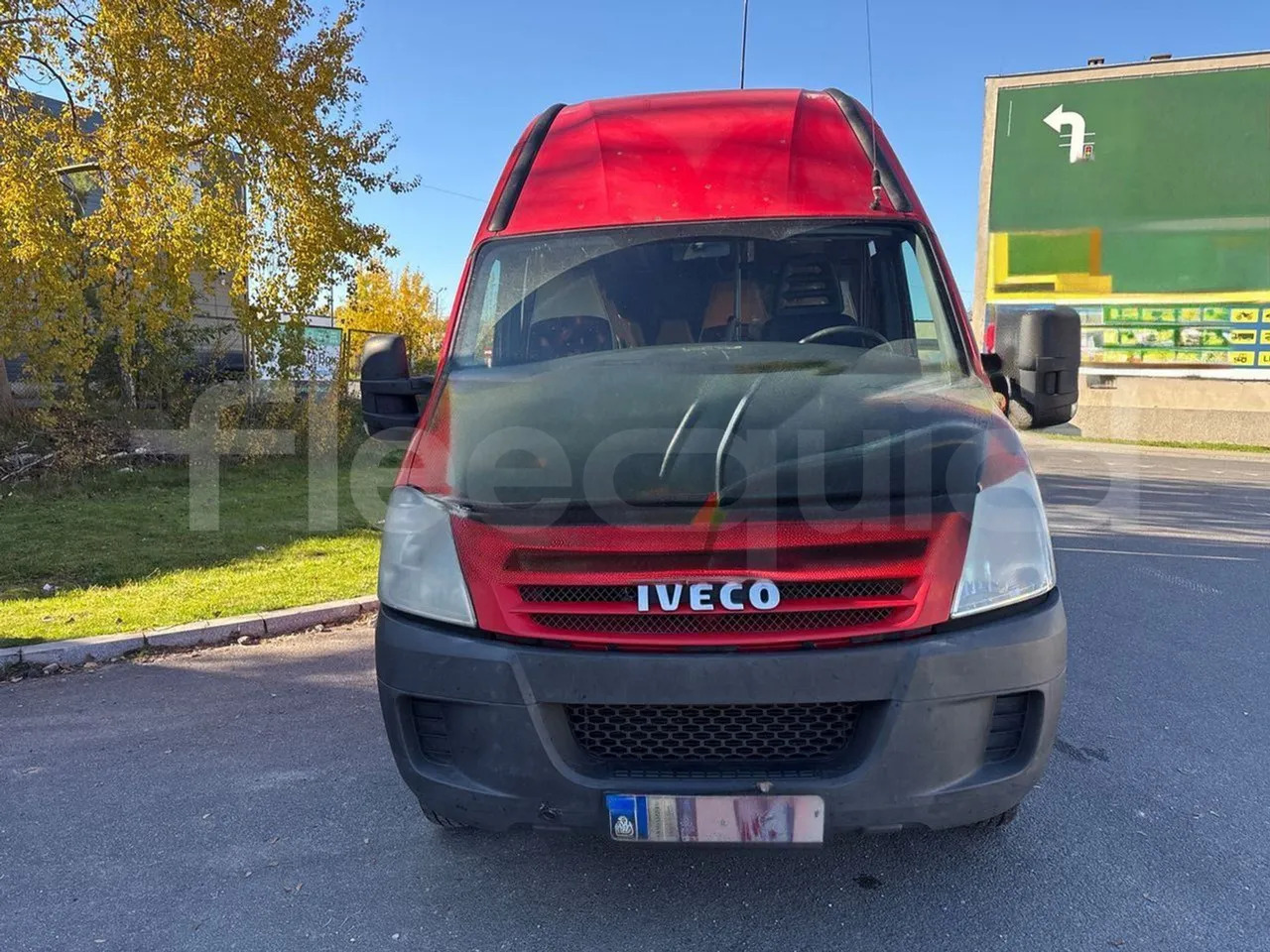 Iveco Daily - Helyközi busz: 2 kép. Iveco Daily - Helyközi busz: 2 kép.