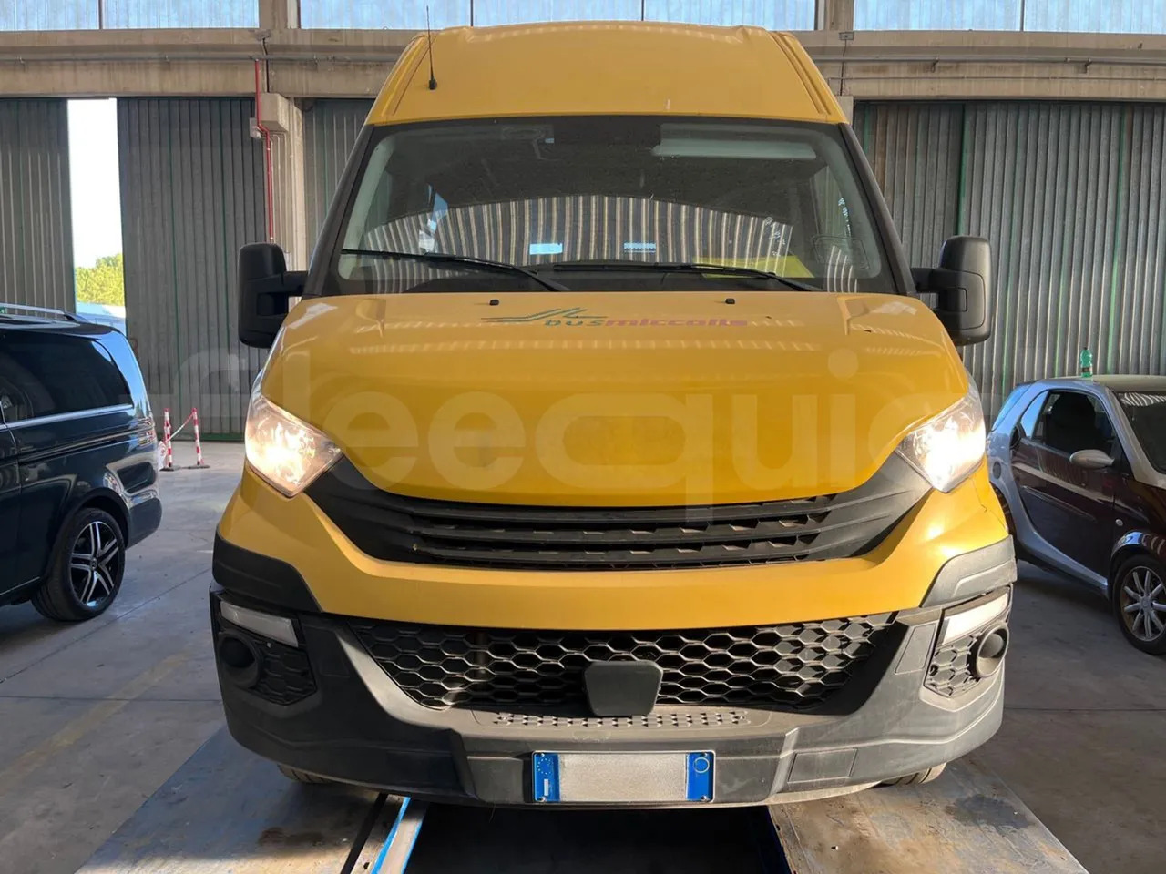 Iveco Daily - Iskolabusz: 2 kép. Iveco Daily - Iskolabusz: 2 kép.
