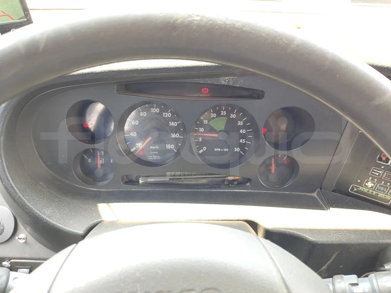 Iveco Daily - Távolsági busz: 3 kép. Iveco Daily - Távolsági busz: 3 kép.