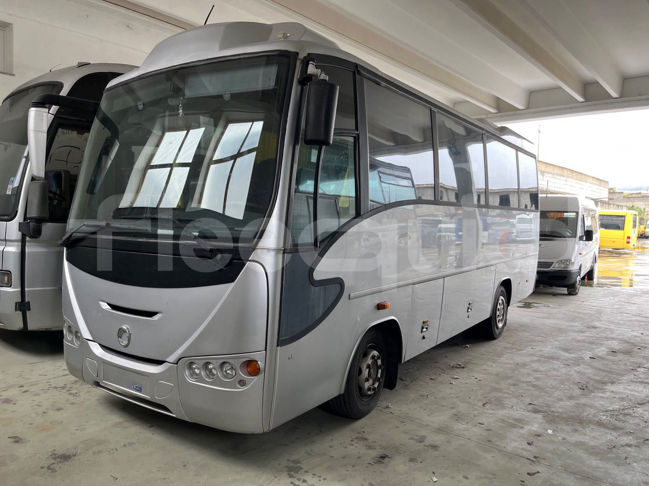 Iveco Eurocargo - Távolsági busz: 4 kép. Iveco Eurocargo - Távolsági busz: 4 kép.